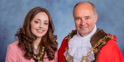 Headshot photo with the Mayoress Megan Patterson on the left and Mayor Councillor Ross Patterson on the right